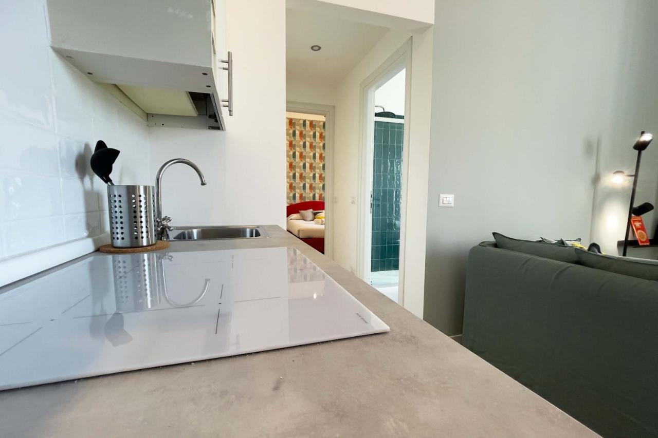 Elegant Apartment Near Brera Area Milan Bagian luar foto