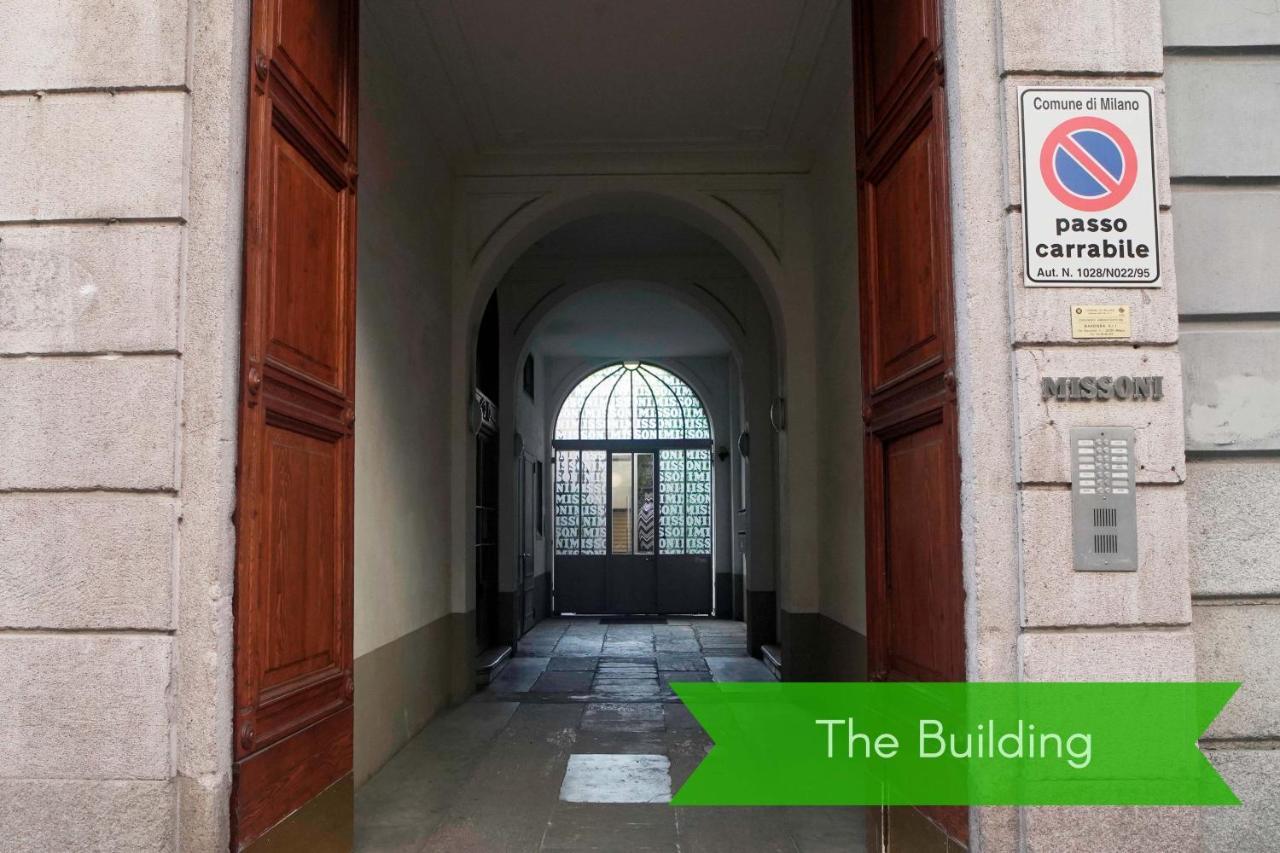 Elegant Apartment Near Brera Area Milan Bagian luar foto